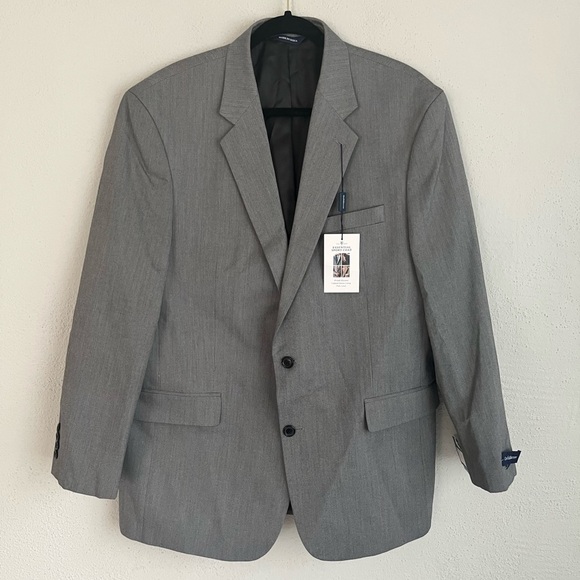 CRAFT & Barrow Man Gray Herringbone Sport Coat, Size 44L - Picture 2 of 8